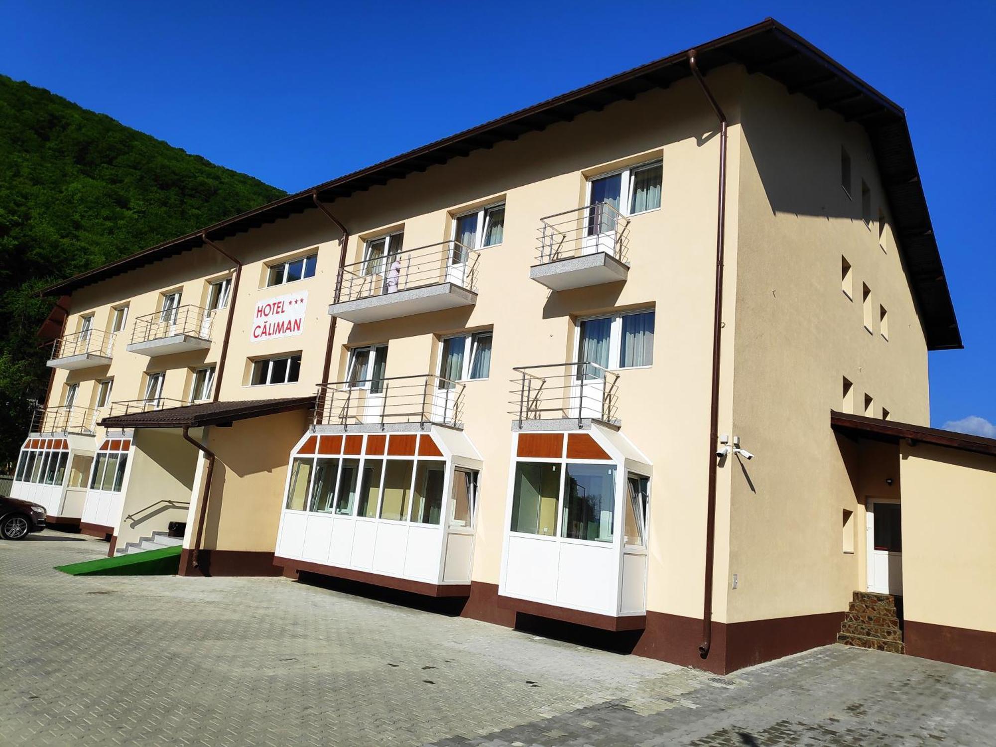 Hostel Caliman Кечулата Екстер'єр фото